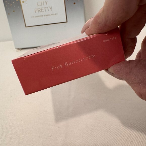 NEW Laura Geller City Pretty Eye Shadow & Mascara Regal Lipstick & Kajal Eyeline - Picture 7 of 15